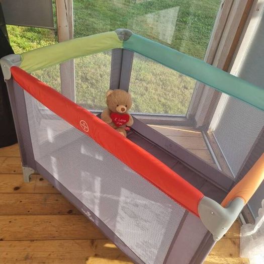 Playpen Excellent Condition