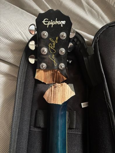 Epiphone Les Paul Electric Guitar (NEEDS REPAIRS)