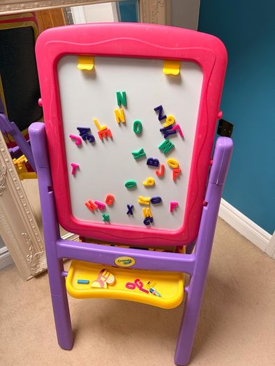 crayola easel