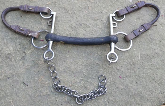 Bit Flexible Rubber Pelham Horse Bit