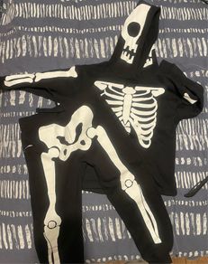 boys skeleton tracksuit