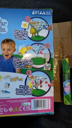 windy knickers board game