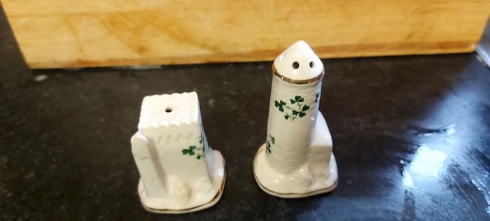 salt and pepper carrigaline pottery,cork Ireland shamrock set gold rim ,nice condition,buyer collects or pays postage thank you, sold as is