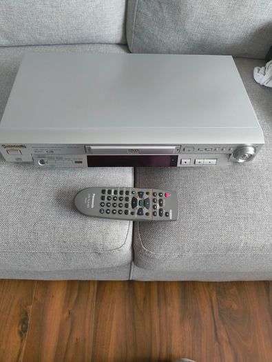Panasonic Made in Japan RV-41 DVD/CD player
