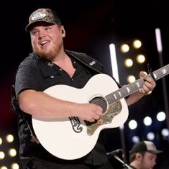 Luke Combs tickets Sunday 19th July Slane Castle