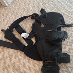Baby Bjorn Carrier