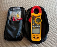 Di-LOG Clamp Multimeter