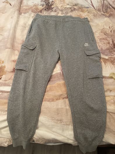 Men's Nike tracksuit bottoms