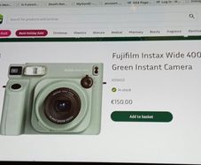 fujifilm instax wide 400 pistach camera