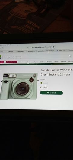fujifilm instax wide 400 pistach camera