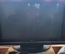 LG TV 60inch