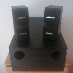 Bose speaker system - 4 satellite speakers and subwoofer