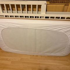 Free Ikea cot