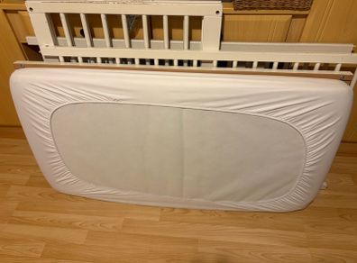 Free Ikea cot