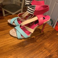 Stunning high heels size 5 brand new
