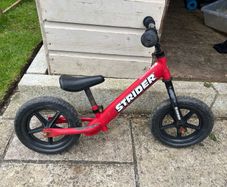 12" Strider Balance Bike Red