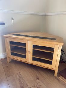 Oak corner TV Unit