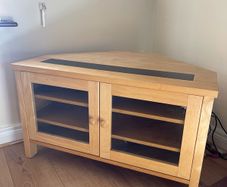 Oak corner TV Unit