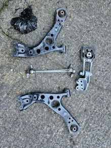 Toyota Corolla Cross 2024 parts