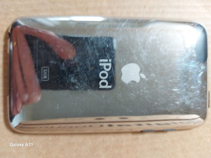 APPLE Ipod Touch 3, 32 GB, in excellent condition