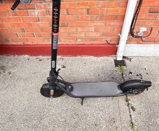 Ninebot Kickscooter F25E powered by Segway
