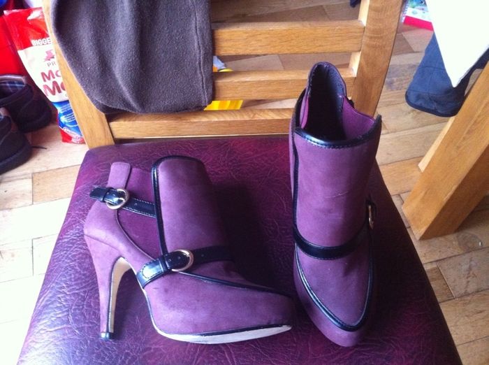 Dunnes purple ankle boots