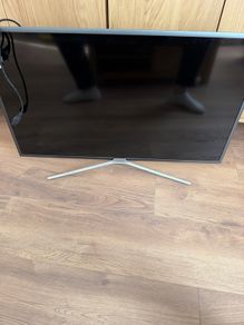 40 Inch Samsung Smart TV