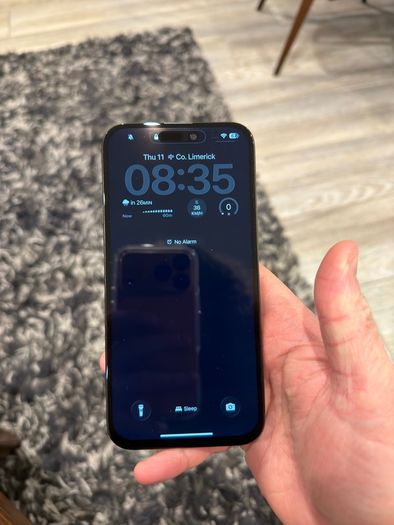 iPhone 15 Pro Max - Unlocked to all networks (256gb)