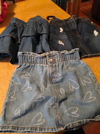 3 girls Denim Skirts.