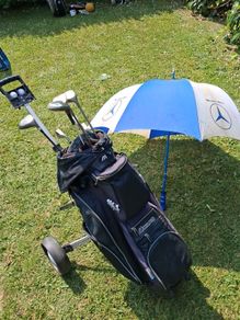 golf clubs