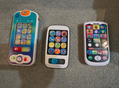 Toy phone