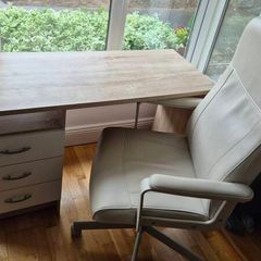 Desk & chair