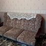 Floral couch and arm chairs Image 4