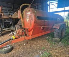 Slurry tanker