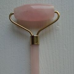 Rose Quartz Facial Roller, Crystal healing Beauty tools,Rose Quartz, New