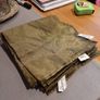 6 x Green napkins Image 5