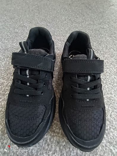New.Clarks boy's school shoes. UK 12G/EUR 30