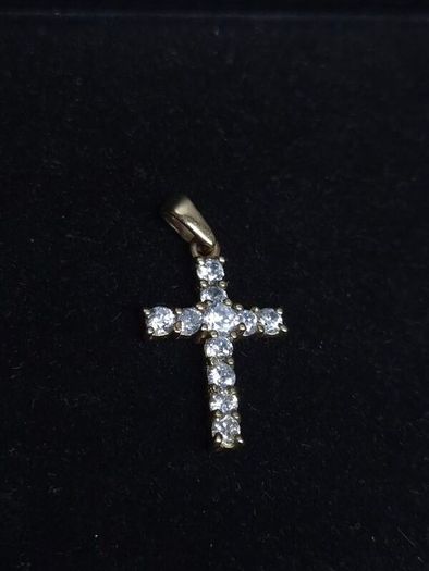 Vintage 9ct Gold Stone Set Cross Pendant Fully Hallmarked Birmingham