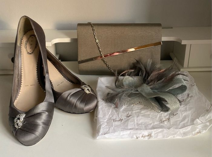 Mother of the Bride/Groom/Shoes Bag and Fascinator