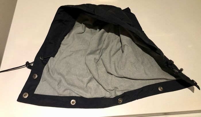 Quencha black jacket