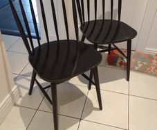2 Chairs