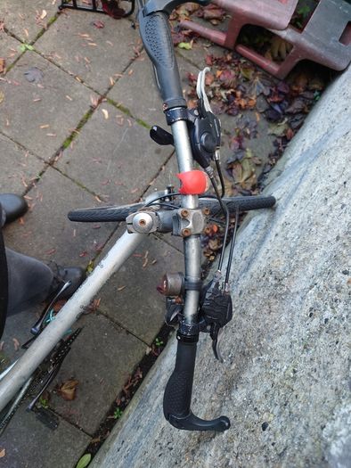 Specialized sirrus a1 bike