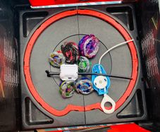 Beyblades with stadium