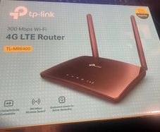 tp-link 4g LTE 300 Mbps Wi-Fi Router