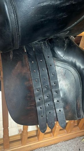 Antill 17.5" saddle