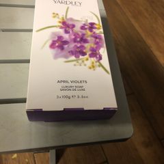 April violets soap
