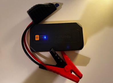 Halfords Advanced Jump Starter - Up to 3L