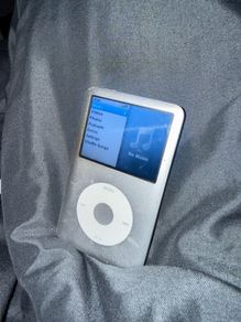 iPod classic 120gb
