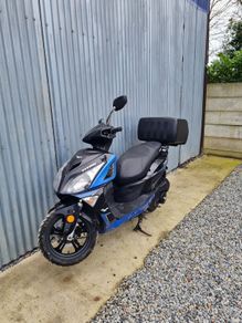 Lexmoto TITAN 125cc Scooter