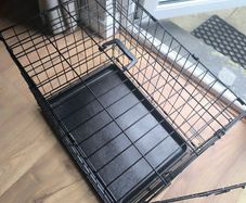 Dog crate
